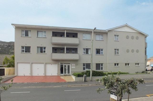 To Let 2 Bedroom Property for Rent in Fish Hoek Western Cape